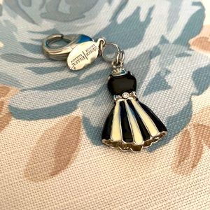 6| White House Black Market Dress Keychain